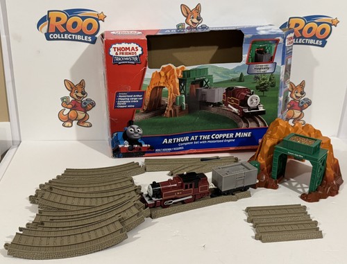 Thomas and friends - friends, trackmaster