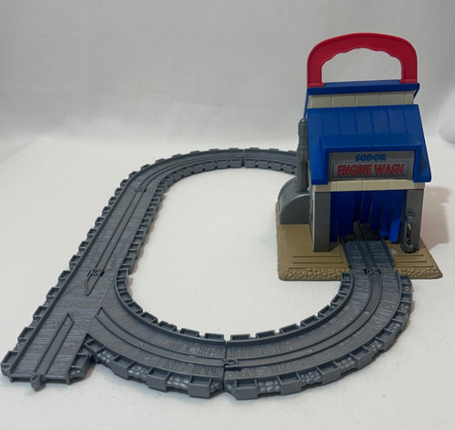 Engine wash and train - wash,