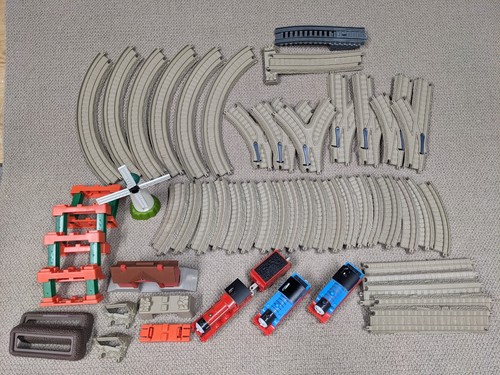 Thomas friends trackmaster - thomas,
